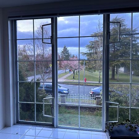 C And D Cozy Bedroom バンクーバー エクステリア 写真