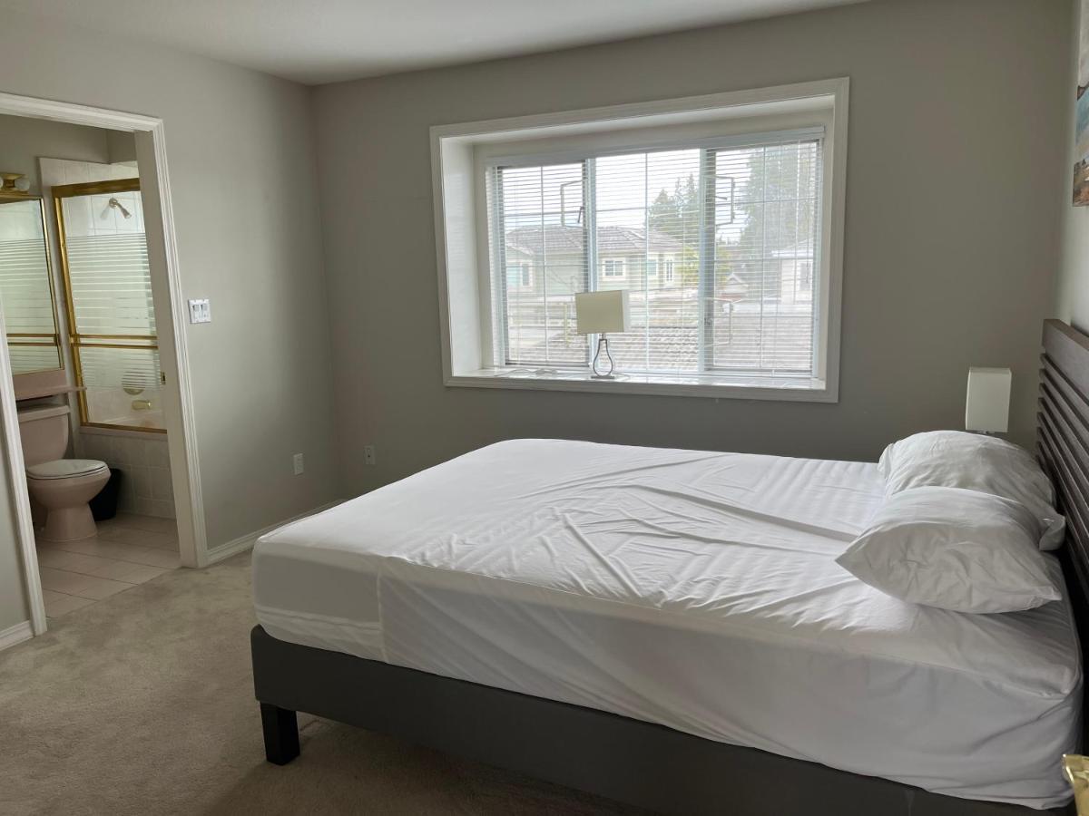 C And D Cozy Bedroom バンクーバー エクステリア 写真